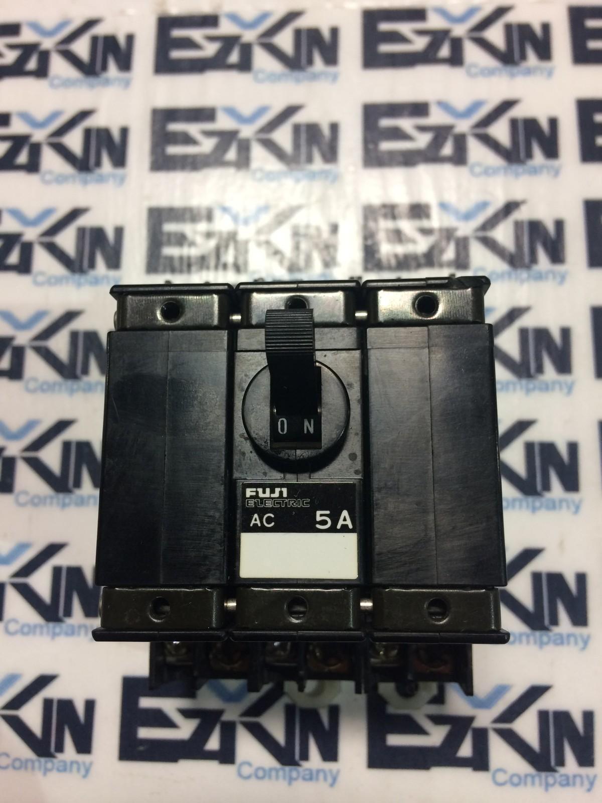 Fuji CP33E/5W Circuit Protector 5Apm 250V 