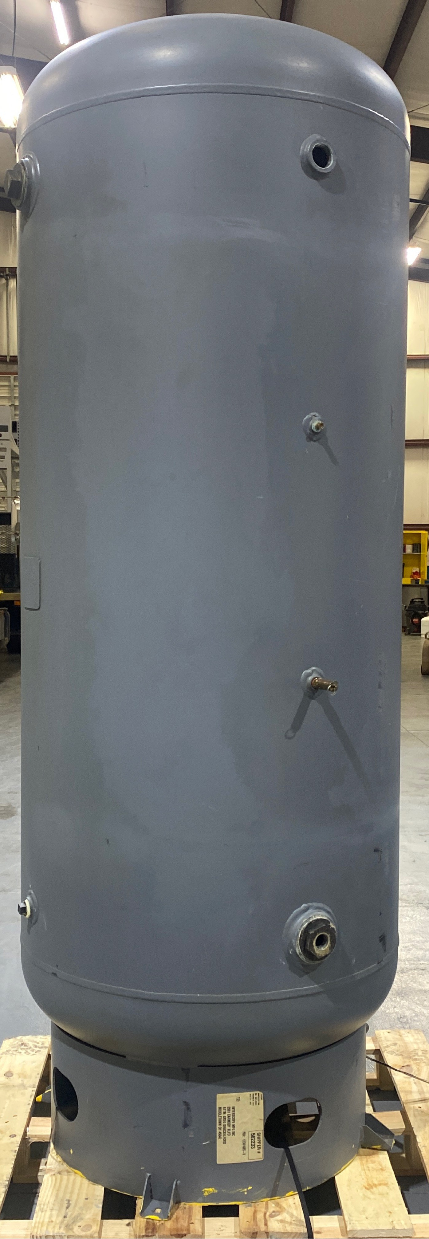 ManchesterTank 302432 Vertical Air Receiver Tank, 400Gal