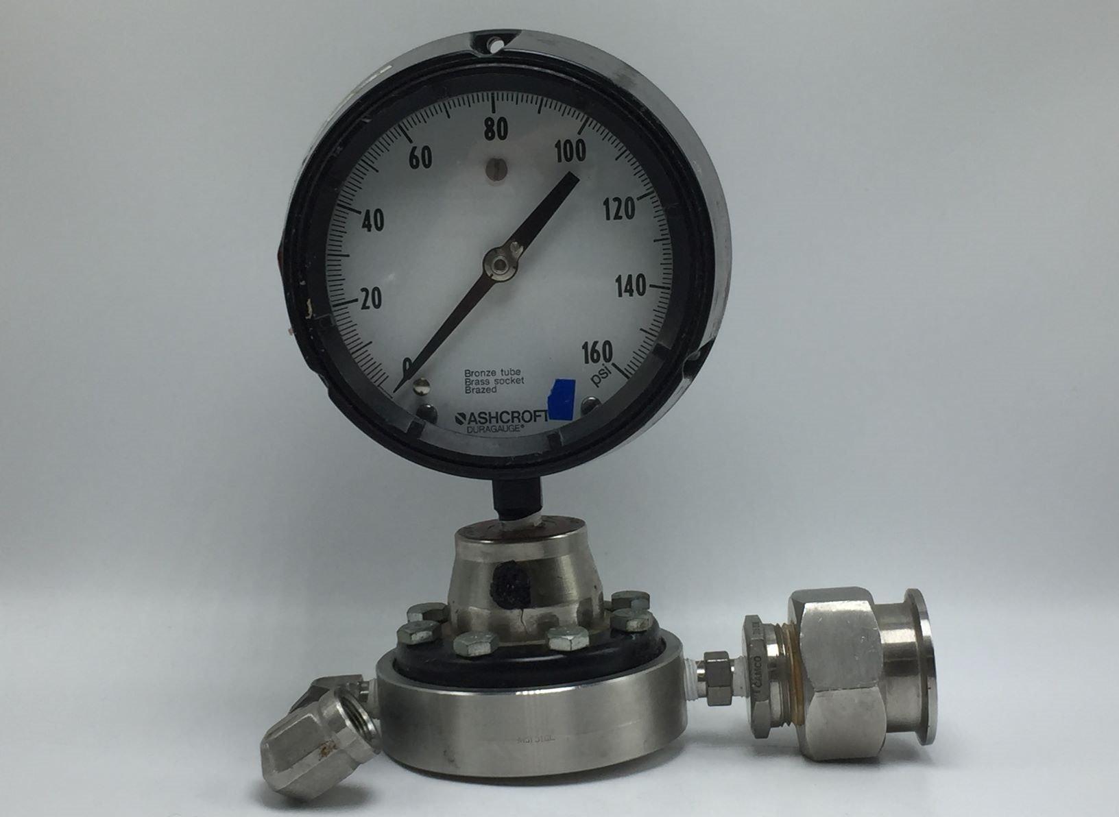  ASHCROFT 160PSI WITH 104 DIAPHGRAM SEAL PRESSURE GAUGE 4-1/2IN 160PSI TESTED 