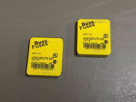 NEW Bussmann AGC-1-2 AGC Glass Fast Acting Fuses  125VAC 1/2Amp 