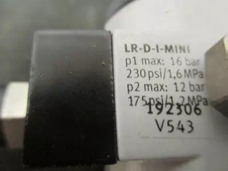  Festo LR-D-I-MINI Pressure Regulator 1/4