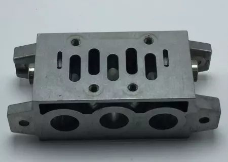 FESTO VDMA-24-345-C2 MANIFOLD SUB-BASE 