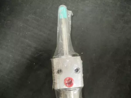 NEW  KD513888 A Pneumatic Cylinder 