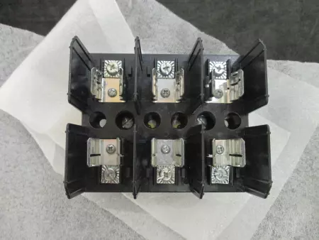 NEW Bussman J60030-3P Fuse Block 
