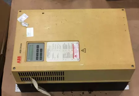 ABB ACS501-050-5-00P210000 AC Drive W/Internal Brake Chopper, 50HP 