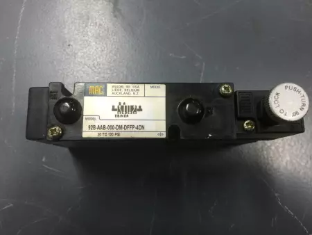   92B-AAB-000-DM-DFFP-4DN Solenoid Valve 24V 2.4W 20-120Psi 