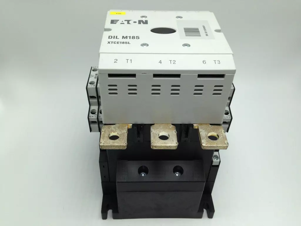 Eaton DIL M185-XTCE185L Contactor 600V 225Amp 110/150VDC Coil 
