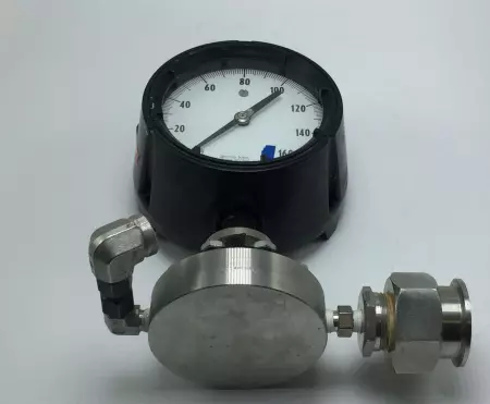  ASHCROFT 160PSI WITH 104 DIAPHGRAM SEAL PRESSURE GAUGE 4-1/2IN 160PSI TESTED 