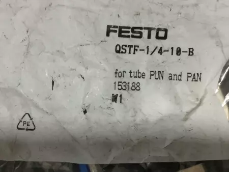 NEW Festo QSTF-1/4-10-B Push-In Fitting  PN# 153188 Lot of 2