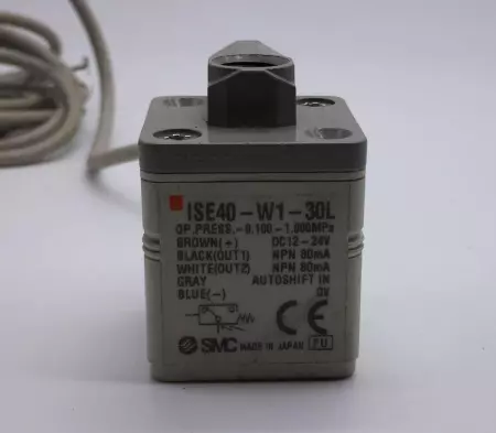 NEW SMC ISE40-W1-30L DIGITAL PRESSURE SWITCH 24VDC 