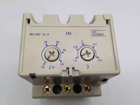 NEW TELEMECANIQUE LB1-LC03M07 OVERLOAD PROTECTION MODULE 1.6-2.5A, 3 POLE,  PN#L