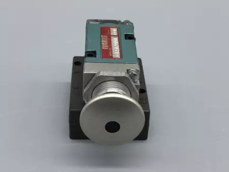NUMATICS 11BSA44AOA SOLENOID VALVE PUSHBUTTON W/BASE 