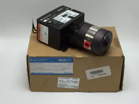 Ashcroft D424VXFM60PSID Differential Pressure Switch 