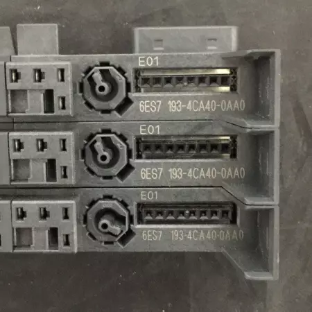 SIEMENS TM-E15S26-A1 TERMINAL MODULE UNIVERSAL SCREW ET200S 