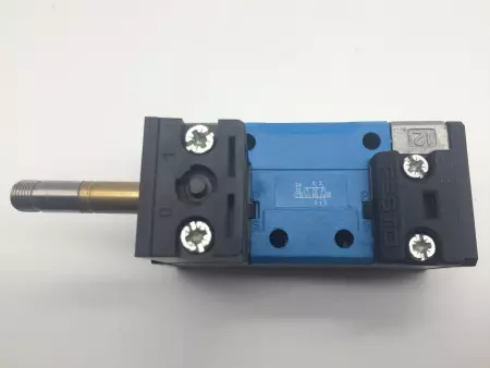  Festo MFH-5/2-D-1-C FESTO SOLENOID VALVE W/MANUAL OVERRIDE, 2-10 BAR 