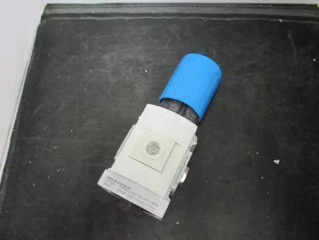  Festo MS6-LR-3/8-D6-A4-Z Pressure Regulator 527663 