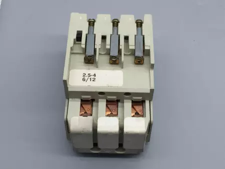  Telemecanique LB1-LC03M08 Overcurrent Protection Module 2.5 to 4Amp 