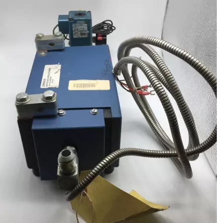 Nordson 116555B Hot Melt Glue Controller W/MAC Valve & Cable 