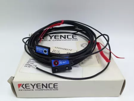 KEYENCE PS-56 PHOTOELECTRIC SENSOR RANGE 300MM TRANSMITTER & RECEIVER 