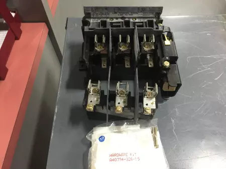 Allen-Bradley 1494V-DHL633 Disconnect Switch, 600VAC 30Amp 