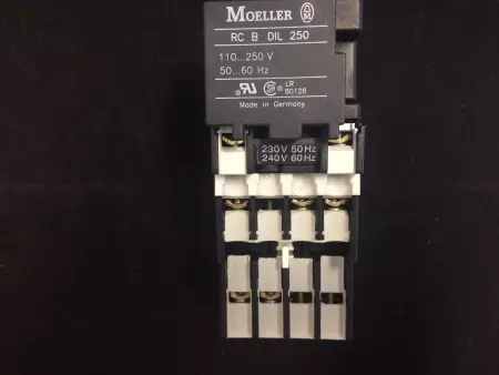  MOELLER DIL R 40 - RC B DIL 250 - 04 DIL CONTACTOR DIL R 40, CONTACT BLOCK 04 D