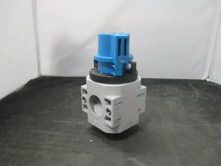  Festo HE-D-MIDI Festo On/Off Valve 170682 