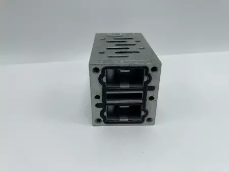   321202 FLOW CONTROL BLOCK SW/HEX.=3MM 