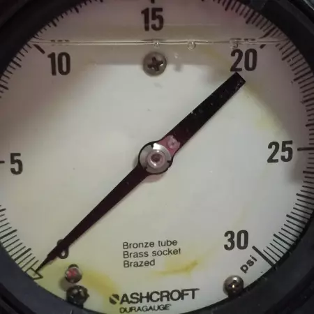 ASHCROFT 45-1279-ASL-04L-30 PRESSURE GAUGE 0-30 PSI 