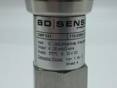 BD Sensors 110-D095-1-5-M00-300-1 Pressure Transmitter 8-32VDC 