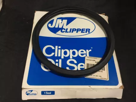 JM Clipper 0662-11974 Oil Seal 