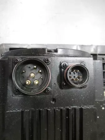 Allen Bradley 1326AB-B720E-21 SER.C AC Servo Motor, 6.79kW Frame Dia.194mm 