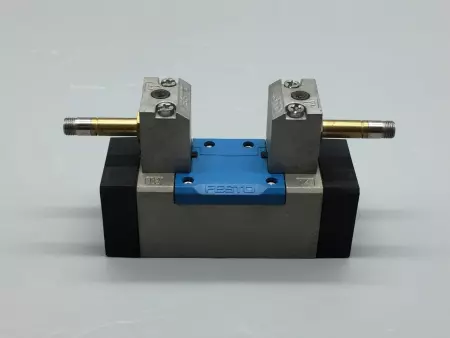  FESTO MFH-5/3E-D-1-C SOLENOID VALVE W/MANUAL OVERRIDE 3-10 BAR 150983 TESTED 