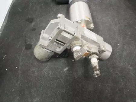  Versa / Parker SA-3301-62-316 w/Parker Valve 71315SN2KNJ1NOC111C2 
