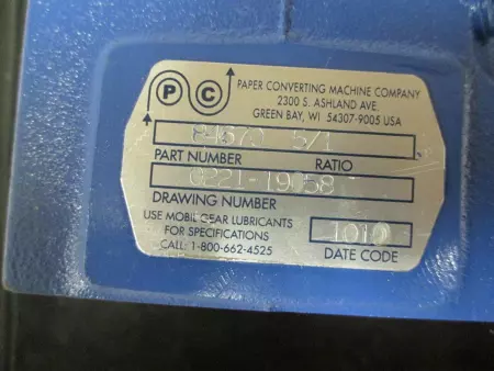 Paper Converting Machine Co. MODEL: 0221-19058 Gearbox, Ratio 5:1 
