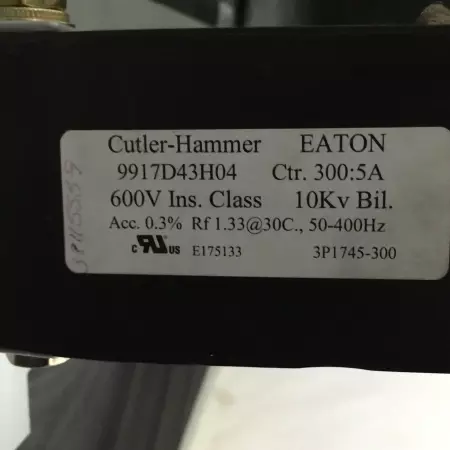 CUTLER & HAMMER 9917D43H04 600VAC CURRENT TRANSFORMER 