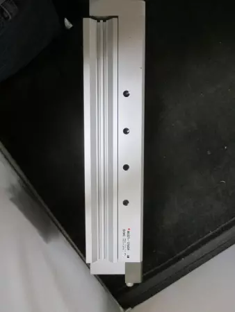 SMC MXS25-125ASR Cylinder Slide Table, 125mm Stroke 25 Piston Dia 