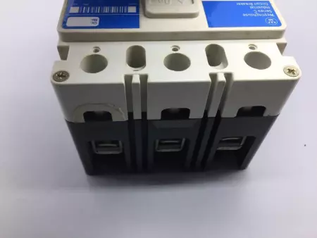 Westinghouse FDB3100LA02 3-Pole Circuit Breaker 600V 100Amp 