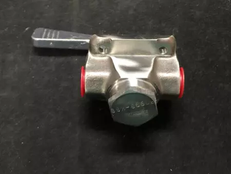 NEW PARKER REPUBLIC 309GG-1/4SS HYDRAULIC PLUG VALVE 1/4