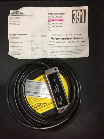 NEW  391-CT-12K SAFETY INTERLOCK SWITCH 