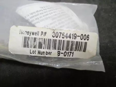 NEW Honeywell 30754419-006 Flange Teflon Gasket Adapter Kit 