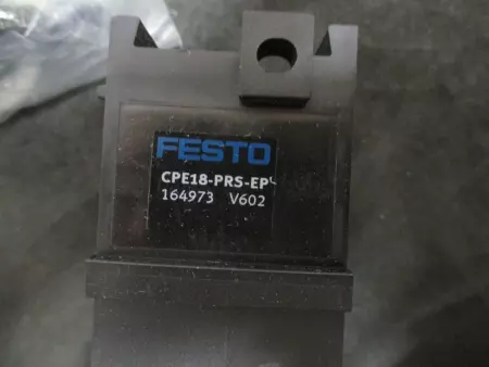 NEW FESTO CPE18-PRS-EP MANIFOLD End Plate 