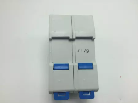  Ferraz Shawmut US3J2I Ultrasafe Fuse Holder 600V 30Amp with Indicator 2-Pole Cl