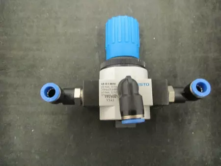  Festo LR-D-I-MINI Pressure Regulator 1/4
