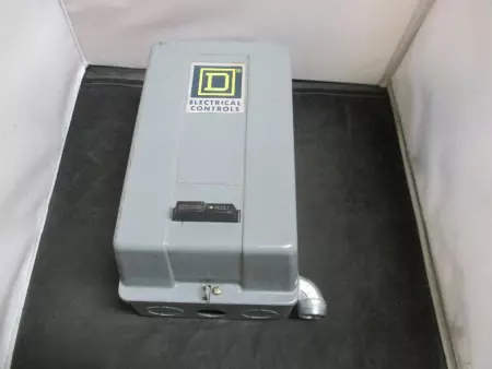  Square D 8536SBG2 Electrical Enclosure 
