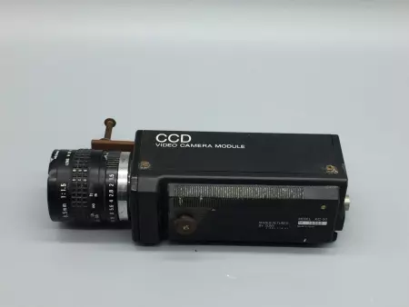 Sony 3-683-229-01 CCD Video Camera W/Comiscar Lens 8.5mm 