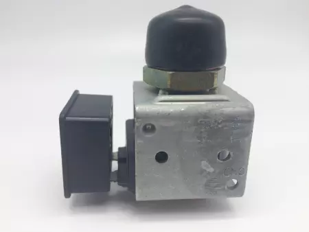 Asco USPX82001E15267 Solenoid Valve, 9 W, 1 Psi 