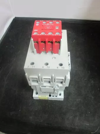 Allen bradley 100S-C60DJ14C SER.B Guardmaster Safety Contactor, 690V 60A 