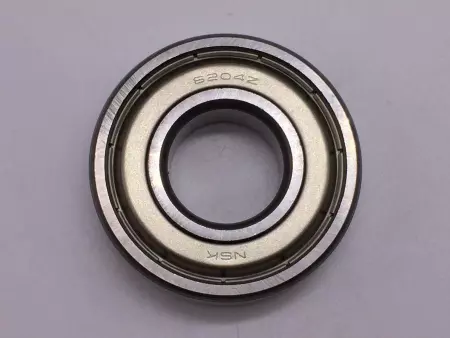 NEW NSK 6204ZZC3 BALL BEARING 20MM BORE 