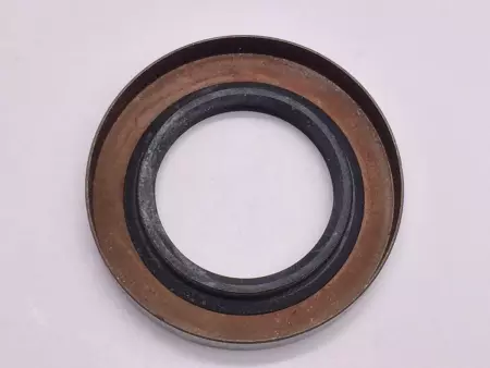 NEW Chicago Rawhide 16960 Nitrile Oil Seal Lot of 4