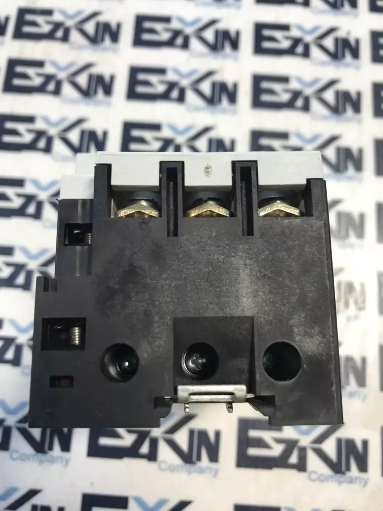 Siemens 3VU1300-1MJ00 Motor Starter-Protector, 600 VAC 25A Range 2.4-4.0Amp 
